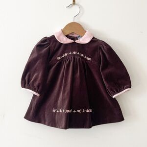 CARRIAGE BOUTIQUE EUC Heirloom Velvet Peter Pan Collar Floral Embroidered Dress